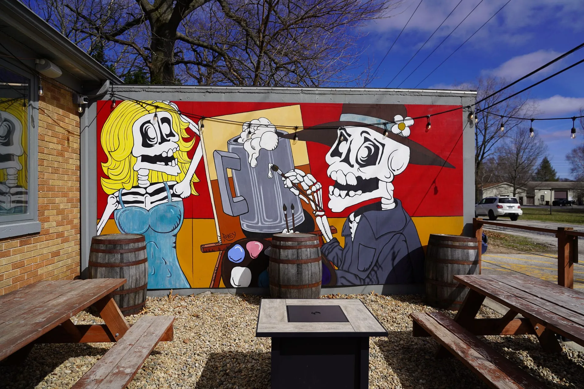 DSC02234-min burn'em brewing outdoor seating