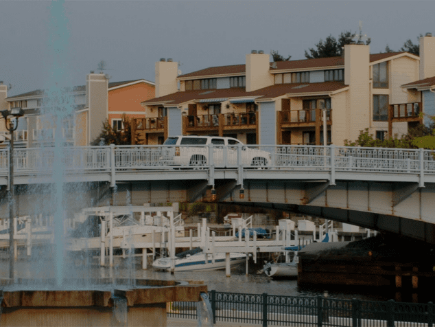 vibrant-featured housing near lake in la porte